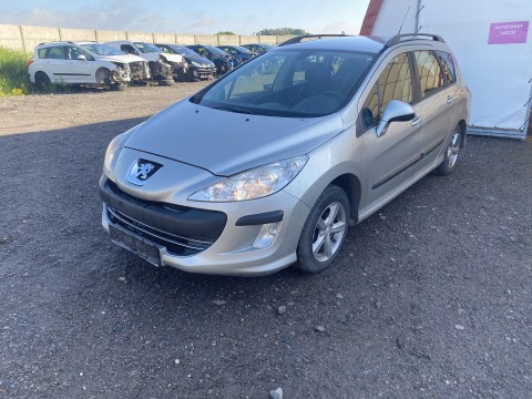 Peugeot 308 SW 1,4 16V 70KW 8FS prodám díly z auta