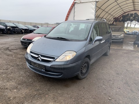 Citroen C8 a Peugeot 807 2,2 HDI 4HW prodám díly z vozu