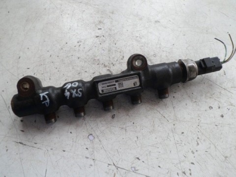 vstrekovacia rampa na suzuki sx4 1,6D, 9654592680