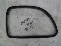 levé zadní sklo na Nissan Micra k11, autodíly na nissan micra,