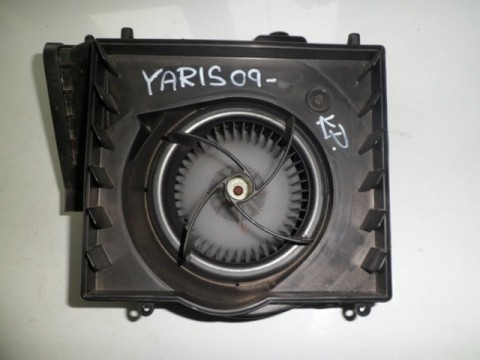 ventilátor topení na Toyota Yaris, autodíly na toyota yaris,