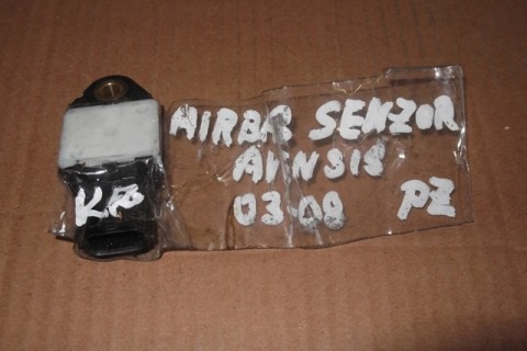 toyota avensis, senzor airbagu