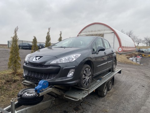 Peugeot 308 rv 2010 1,6 16V typ 5FW prodám díly