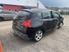 Peugeot 3008 1,6 HDI 80KW 9HZ prodám díly z vozu