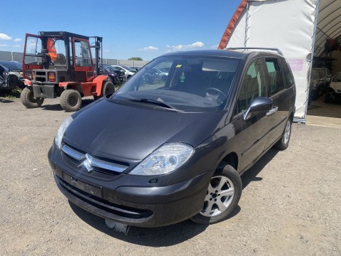 Citroen C8 2,0 HDI RHR 100KW prodám nahradní díly