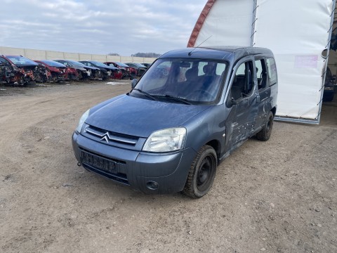 Citroen Berlingo 1,6 HDI 66KW 9HX prodám díly