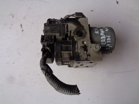 abs pumpa na nissan terrano II 2,7tdi, 47660-8F001