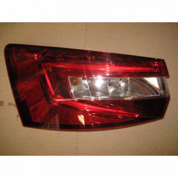 lampa zadní levá - LED ŠKODA Superb III 3V0 combi  3V9945207A