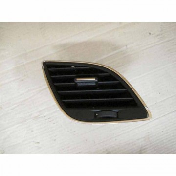 výdech ventilace pravý SEAT Leon ST Cupra 5F0  5F1820902F  1QB