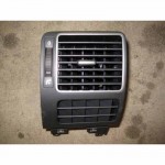 výdech ventilace levý VW Touran 1T0  1T0819703E