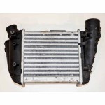 chladič intercooler AUDI A4 8E 01-08 2,5 diesel  8E0145806C