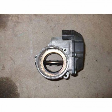 škrtící klapka VW Touran Caddy 1,9 2,0 TDI  03G128063A  03G128063G  03G128063M  03G128063Q