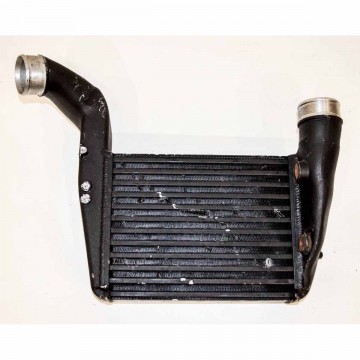 chladič intercooler AUDI A6 RS6 BUH 5,0 TFSI 426 kW  07L145805A