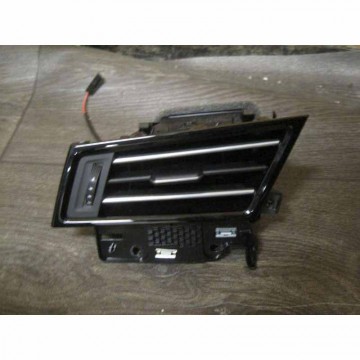 výdech ventilace levý VW Passat B8 3G0  3G1819701E  GVK