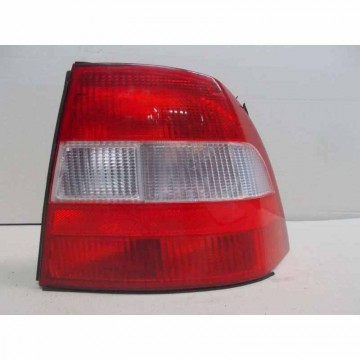 lampa zadní pravá OPEL Vectra B r.v. 2000