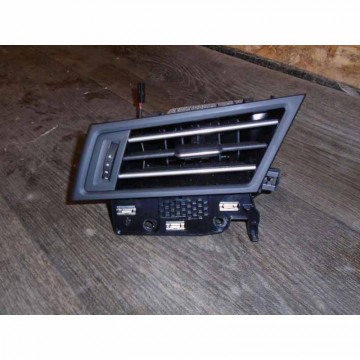 výdech ventilace levý VW Arteon 3G8  3G1819701E  ICL