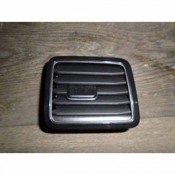 výdech ventilace pravý VW Amarok 2H0 lift  2H6819704  QWA