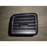 výdech ventilace levý VW Amarok 2H0 lift  2H6819703  QWA