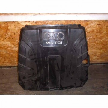 kryt motoru AUDI Q7 4M0 3,0 TDi  4M0133849