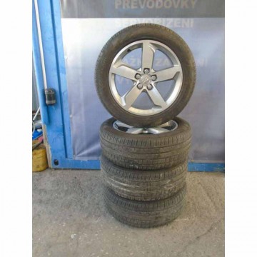 AUDI Q3 8U0 sada kol s pneu 235/50 R18 7Jx18H2 ET43  8U0601025D  8U0601025T