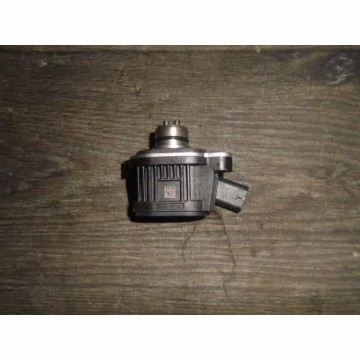 magnetický ventil pro hlavu válců AUDI Q5 80A 3,0 TDI  059906048C