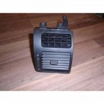 výdech ventilace pravý VW Touran 1T0 2003-10  1T0819704A  1T0819704B  REH