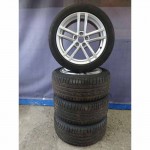 AUDI TT 8S0 sada kol s pneu  245/45 R17 E 8,5Jx17H2 ET50  8S0601025A