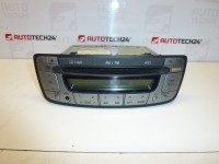 Autorádio rádio  s CD CITROEN C1 PEUGEOT 107 6564K6