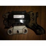 silentblok převodovky VW Polo VI 2G0 1,0 TGi  2Q0199555AD  2Q0199555AF