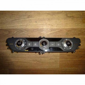 klimatronic AUDI A4 8W0  8W0820043P