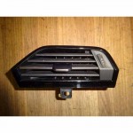 výdech ventilace pravý AUDI Q3 83A  83B820902  6PS