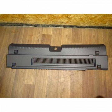 kryt zámku kufru VW Polo VI 2G0  2G6863459  2G6863459C  82V