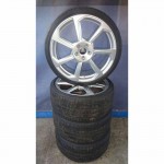 sada kol s pneu AUDI TT 8S0 S-line 255/30 R20 9Jx20H2 ET52  8S0601025AF