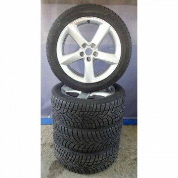 AUDI A8 4H0 sada kol 235/50 R19 7,5Jx19H2 ET29  4H0601025C - lehce poškozený jeden disk