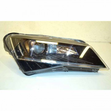 světlomet přední pravý - holý xenon LED ŠKODA Superb III 3V0  3V1941016B  3V1941018B