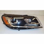 světlomet přední pravý - kompletní xenon VW Touareg 7P0 lift  7P0941752  7P0941754 - USA