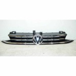 maska VW Golf Sportsvan 510 lift  510853653H  510853651AN  3G0853601B - lehce poškrábaná