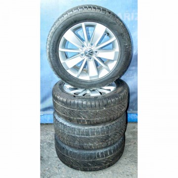 VW Jetta 5C lift sada kol s pneu 205/55R16 6,5Jx16H2 ET50  5C0601025AM  8Z8