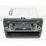 rádio VW Caddy 2K0  5K0035156A - lehce poškrábané