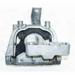 silentblok motoru AUDI TT 8J0 2011-14 2,0 TDi CFG  1K0199262CM