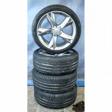 AUDI A5 8T0 lift sada kol s pneu 255/35 R19 8,5Jx19H2 ET32  8T0601025CK  W90