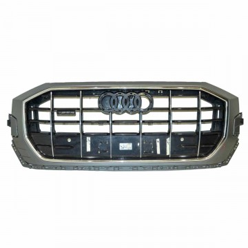 maska AUDI Q8 4M8  4M8853651/A/C - lehce poškrábaná, bez znaků