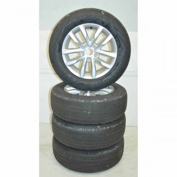 VW Passat B8 3G0 lift sada kol s pneu 215/60 R16 6,5Jx16H2 ET41  3G0601025BM  8Z8