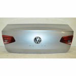 víko kufru VW Passat B8 3G0 lift sedan  3G5827025A