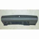 kryt zámku kufru VW Polo 6R0  6R6863485 - poškozený úchyt