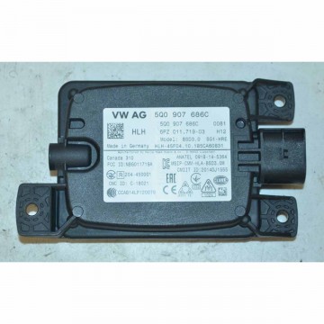 řídící jednotka hlídaní mrtvého bodu pravá MASTER VW Golf VII 5G0 lift  5Q0907686C