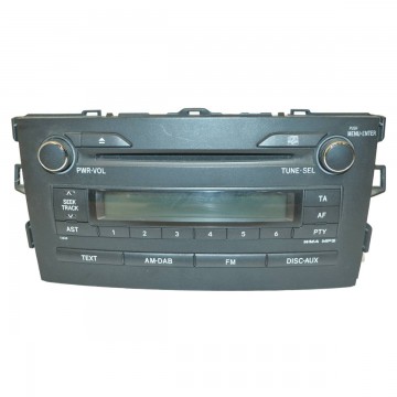 rádio TOYOTA Auris I  86120-02A50 - poškrábané