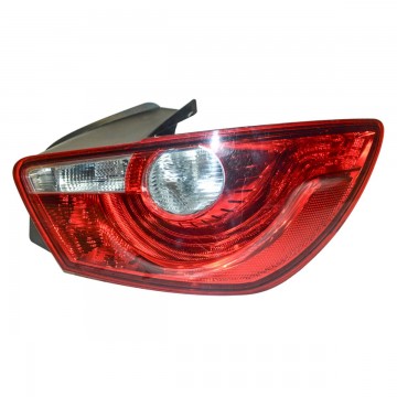 lampa zadní pravá SEAT Ibiza 6J0 3DV  6J3945096N - poškrábaná