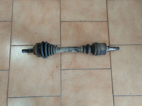 LEVÁ POLOOSA PEUGEOT 306, DJY 1,9D, 50KW