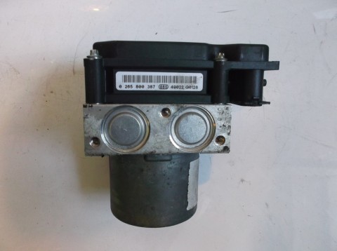 JEDNOTKA ABS BOSCH 0265800387, 8200344606 RENAULT SCENIC